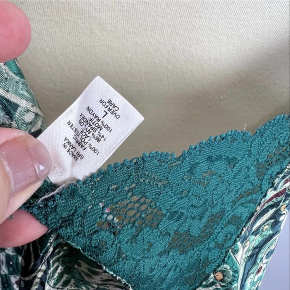 Vintage 90s Victorias Secret green paisley slip nightgown Size Large - Picture 5 of 9